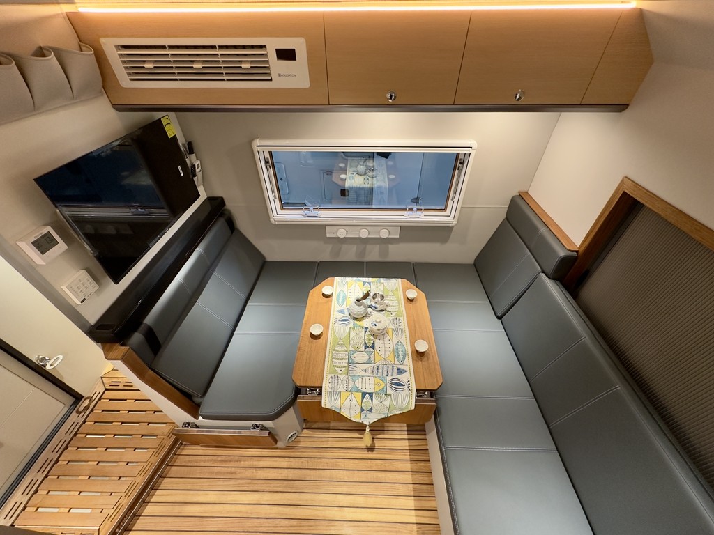 1765358559937411.jpg 05.jpg