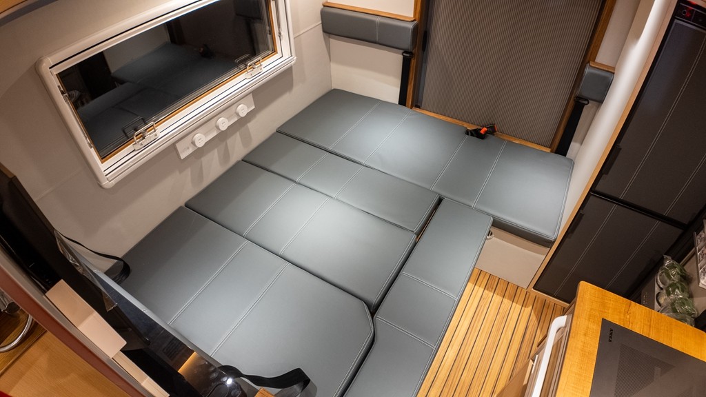 1765358617869198.jpg 09.jpg