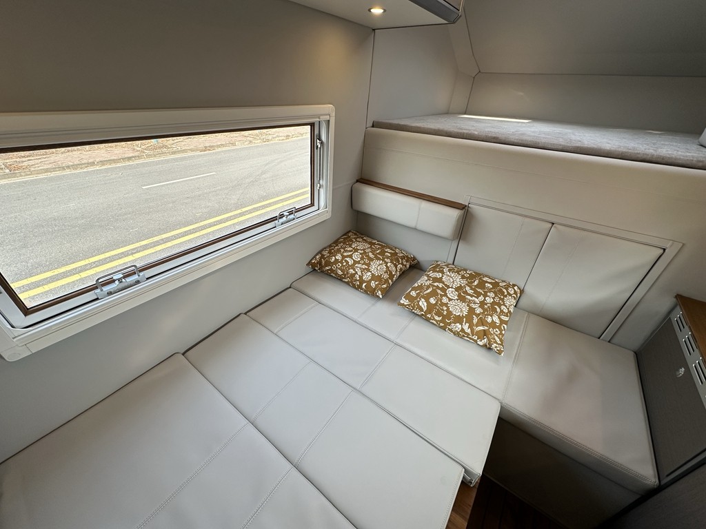 1766645751294659.jpg 06.jpg